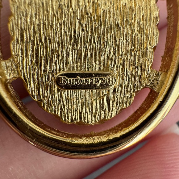 LOT 1637 18K gold plated Burberrys vintage necklace - Picture 7 of 8